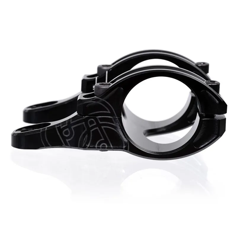 Gusset Staff Stems Black-5