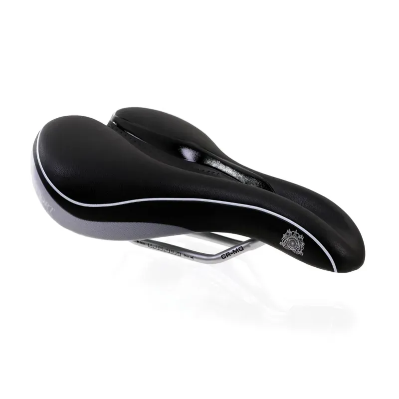 Passport Tourist Womens Saddle in Black
