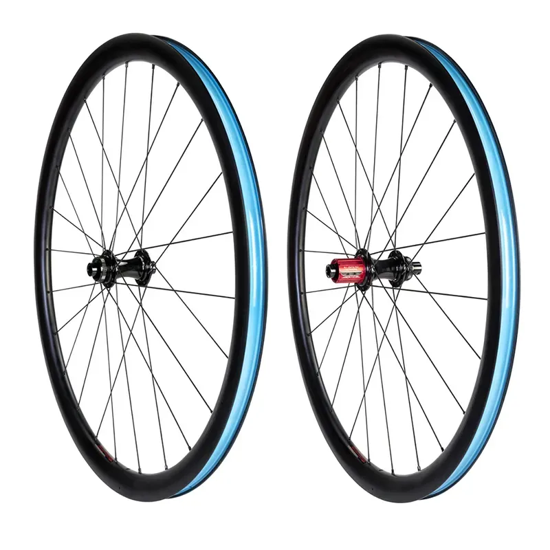 Halo Carbaura 700 RCD 35mm Wheelsets in Black