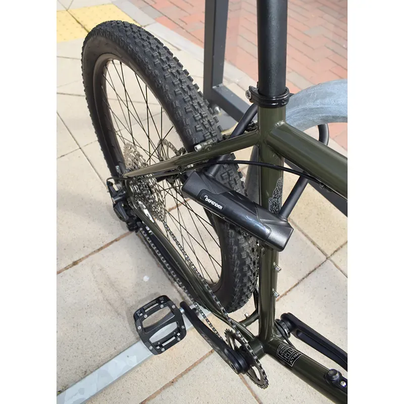 Squire Defender 145 - Bicycle D-Lock-1
