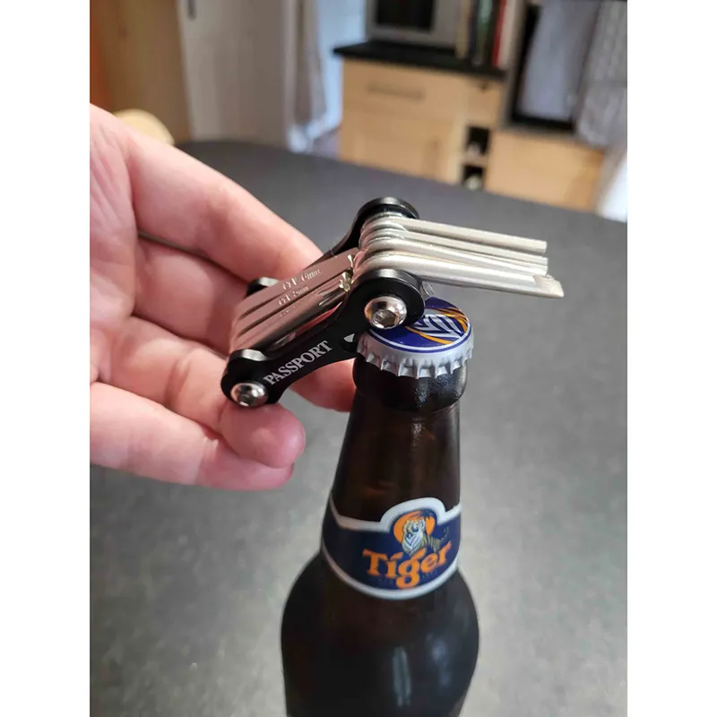 Passport Fastpass Micro Tool in Black-3