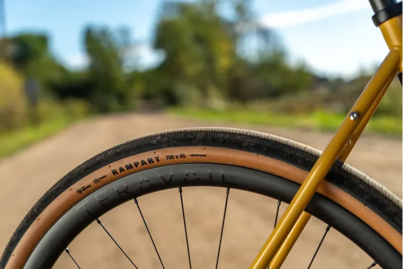 Teravail Rampart Gen 2 Durable Tyre in Black - 700x32/35/40/45/50-3