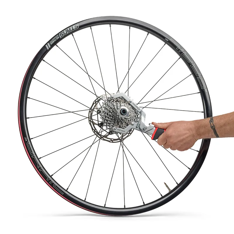 Feedback Sports Grip Whip-3