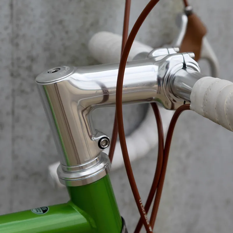 Genetic AQ Road Stem in Silver-2