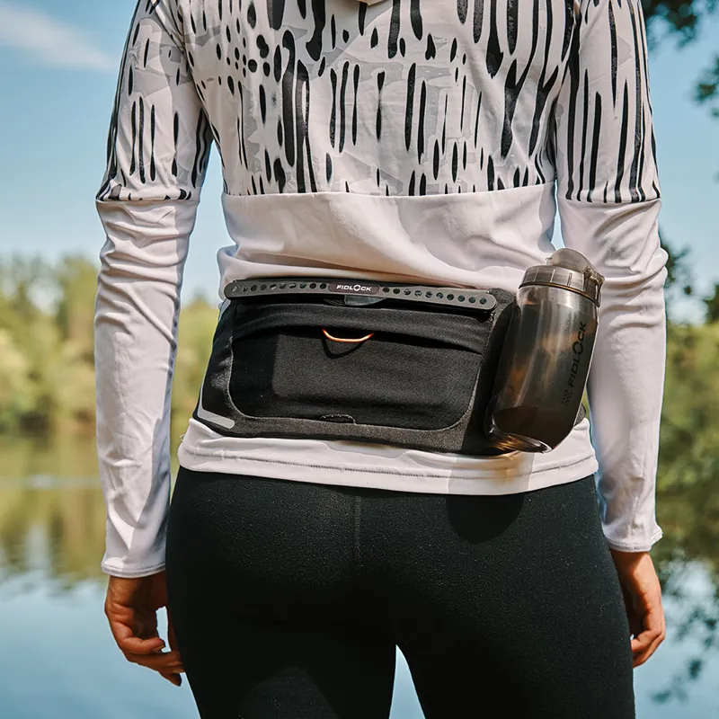 Fidlock HIP BELT Single with 450ml Bottle in Black-3