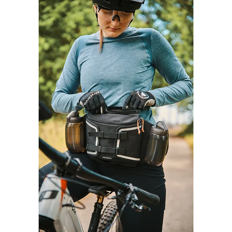 Fidlock HIP BELT Double with 450ml Bottle in Black-4