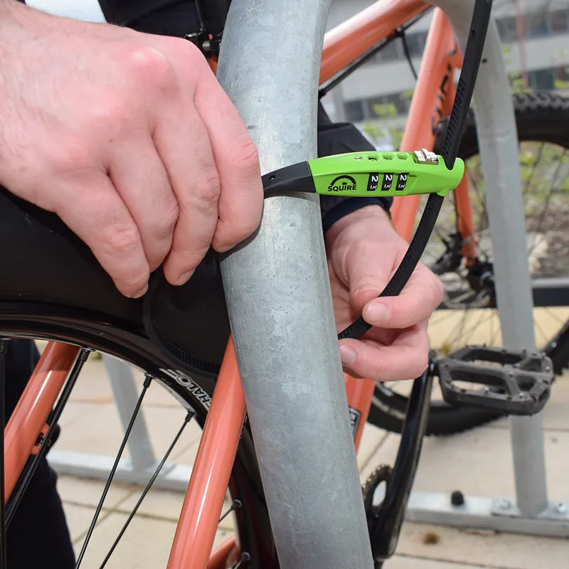 Squire Straplok Combi 10 - Ultra-Lightweight Zip-Tie Style Lock Green-1