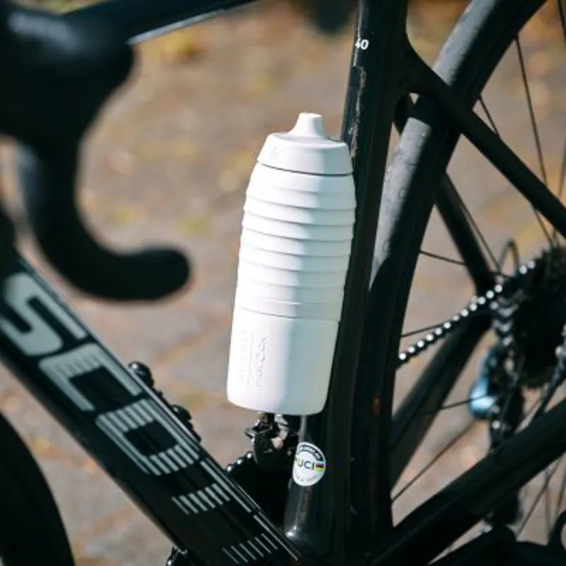 Fidlock TWIST X KEEGO 600 Bottle + Bike Base in Titanium White-3