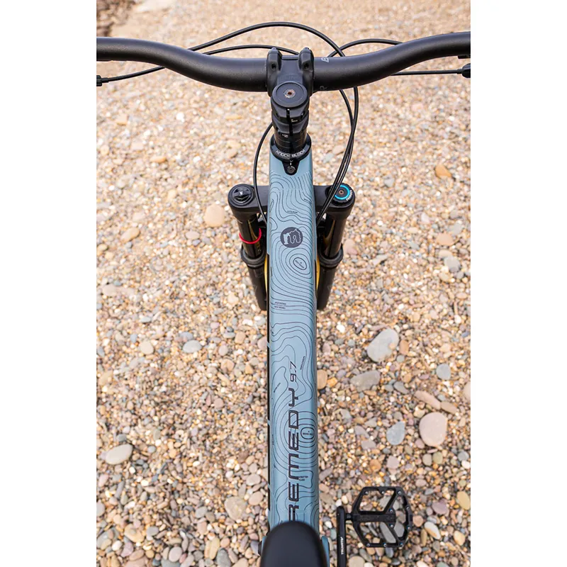 Mucky Nutz Frame Skinz in Contours Matt-3