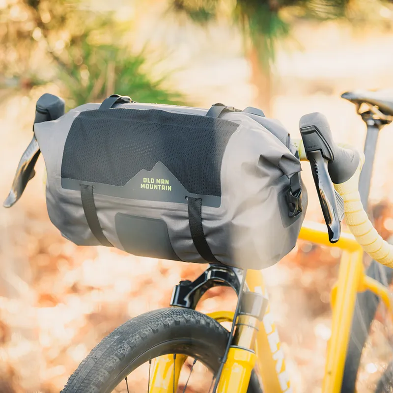 Old Man Mountain Manzanita Bag and Cradle - 9L Top Load/11L Side Load-5