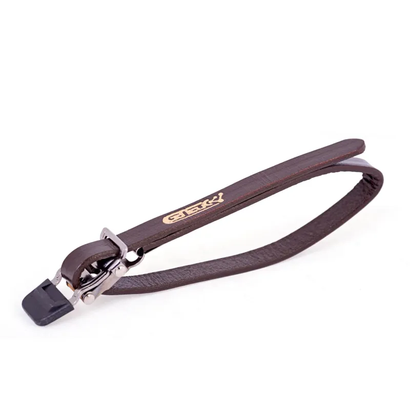 Genetic Single Toe Straps in Brown