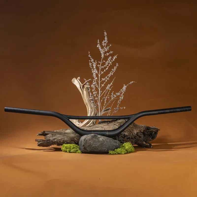 Teravail Moonstone Carbon Handlebar in Black-3