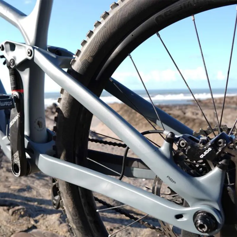 Mucky Nutz Stay Skinz in Clear Matt-1