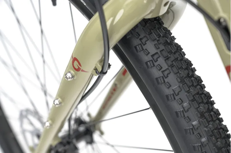Genesis Croix De Fer 30 Md Pavement Medium-9