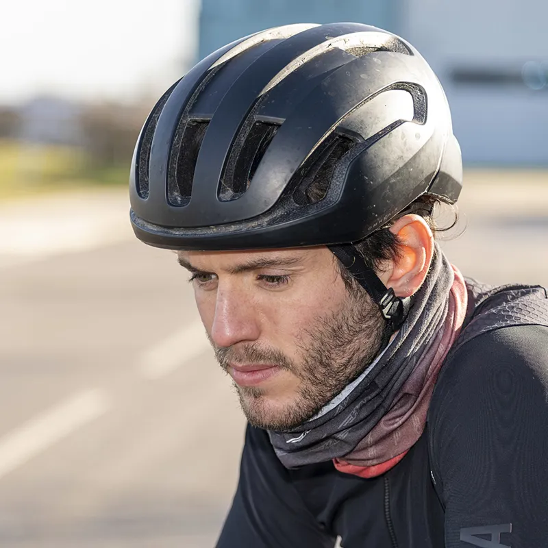 Halo Buff x Halo Neck Warmer in Red-6