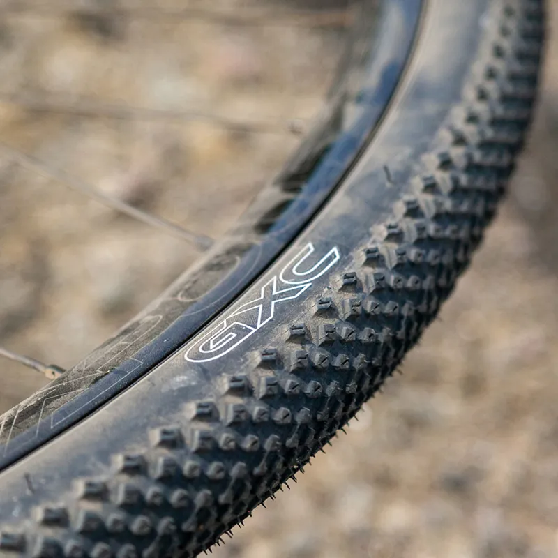 Halo GXC Gravel 650b x 47c Tyre in Black -1