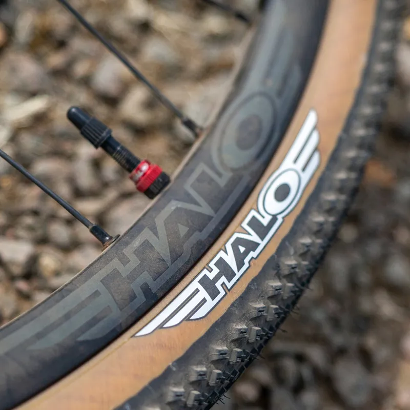 Halo GXC Gravel 650b x 47c Tyre in Tanwall-3