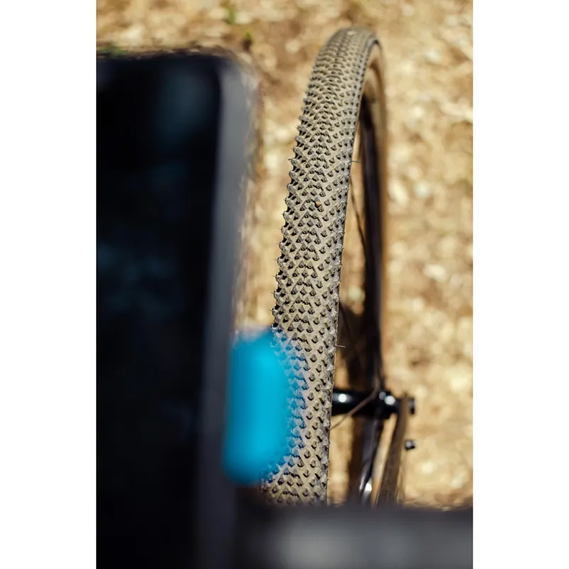 Halo GXC Gravel 650b x 47c Tyre in Tanwall-10