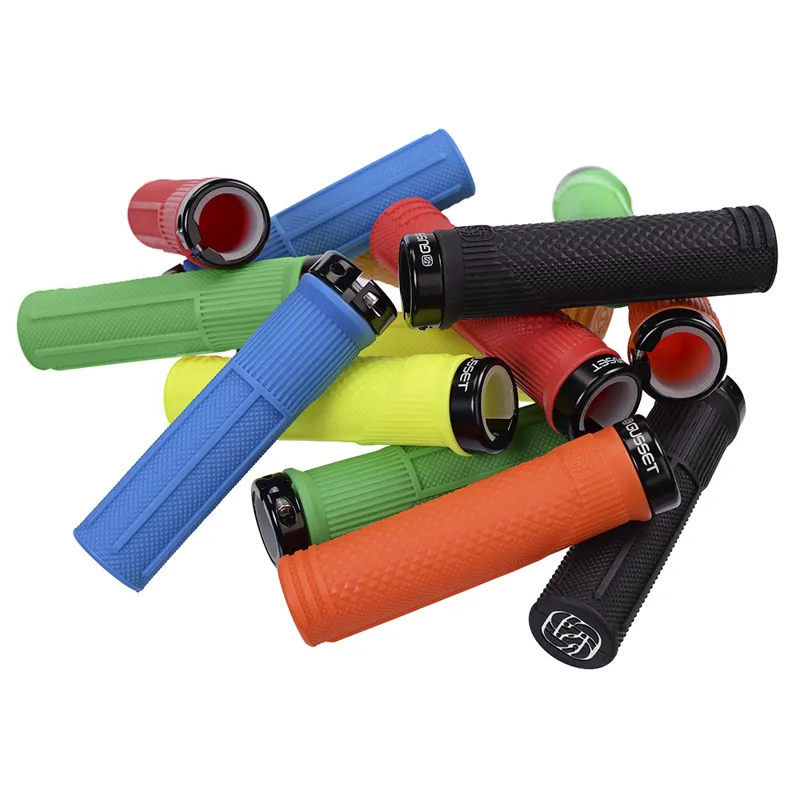 Gusset Grips S2 Lock-On Grips in Black-1