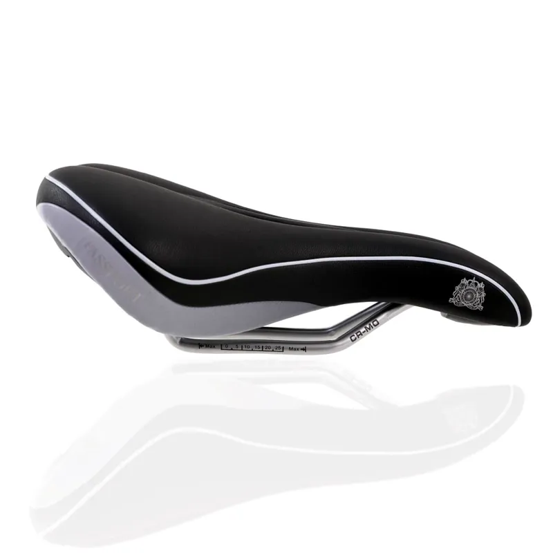 Passport Tourist Womens Saddle in Black-3