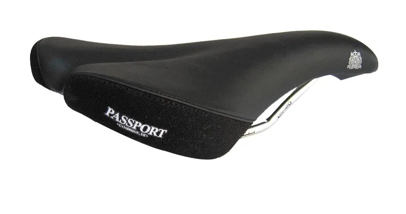 Passport Navigator Saddle in Black-1