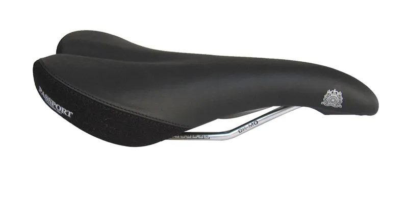 Passport Navigator Saddle in Black-2