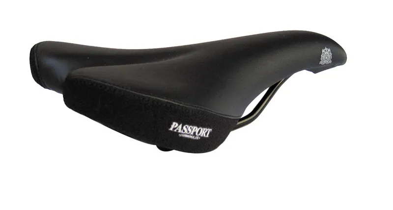 Passport Pilot Leather Saddle in Black-1