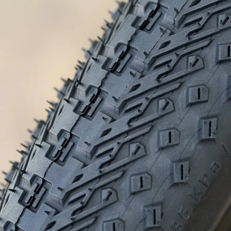 Halo GXR Gravel 650b x 47c Tyre in Tanwall-5
