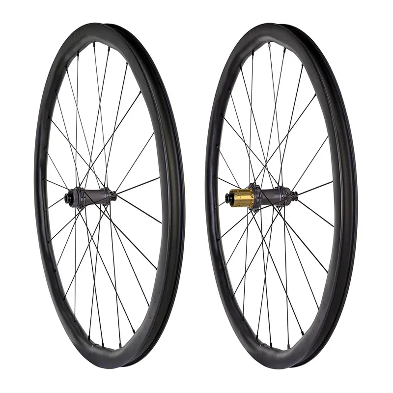 Princeton Alta 3532 - Tactic Hubs Black 700c